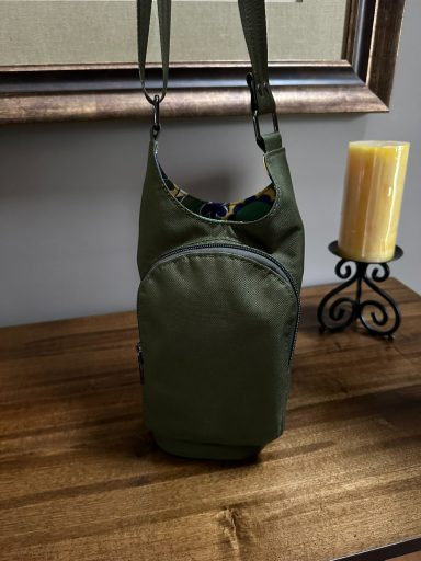 H2O 2Go Sling
